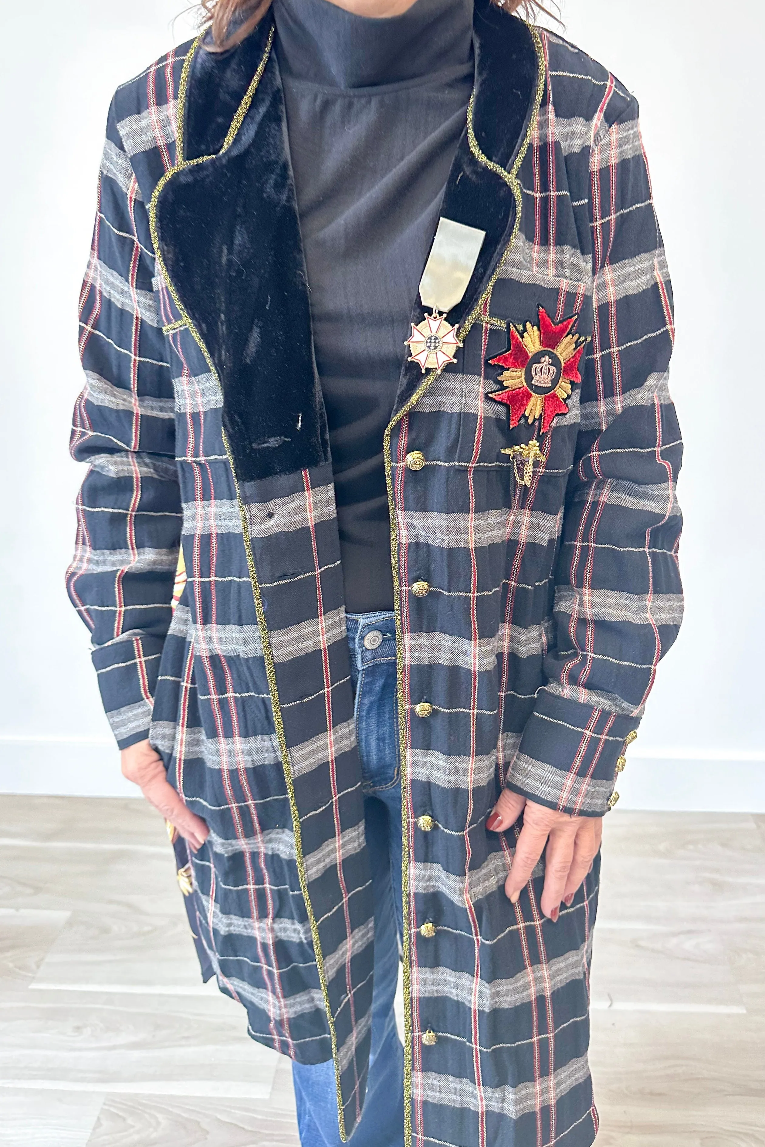 Aratta Queen Rules Jacket