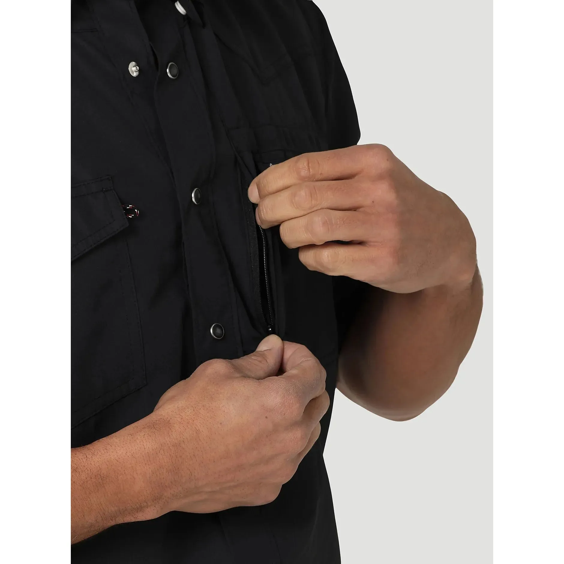 Men's Wrangler Performance Snap Long Sleeve Solid Shirt 112323744