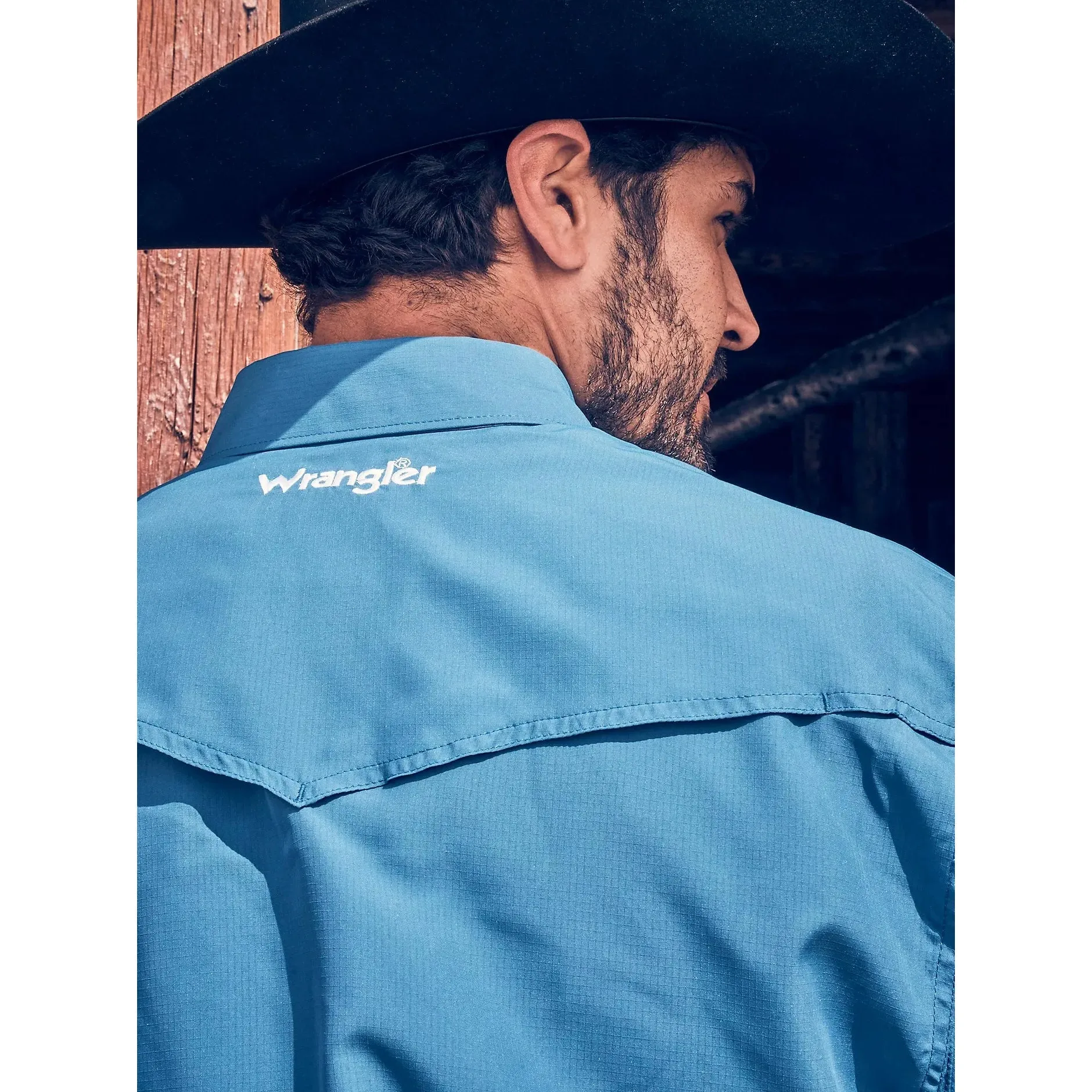 Men's Wrangler Performance Snap Long Sleeve Solid Shirt 112323767