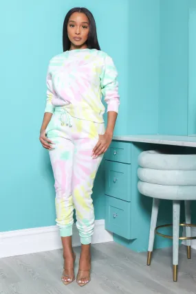 On A Tide Tie Dye Jogger Set - Yellow Multi