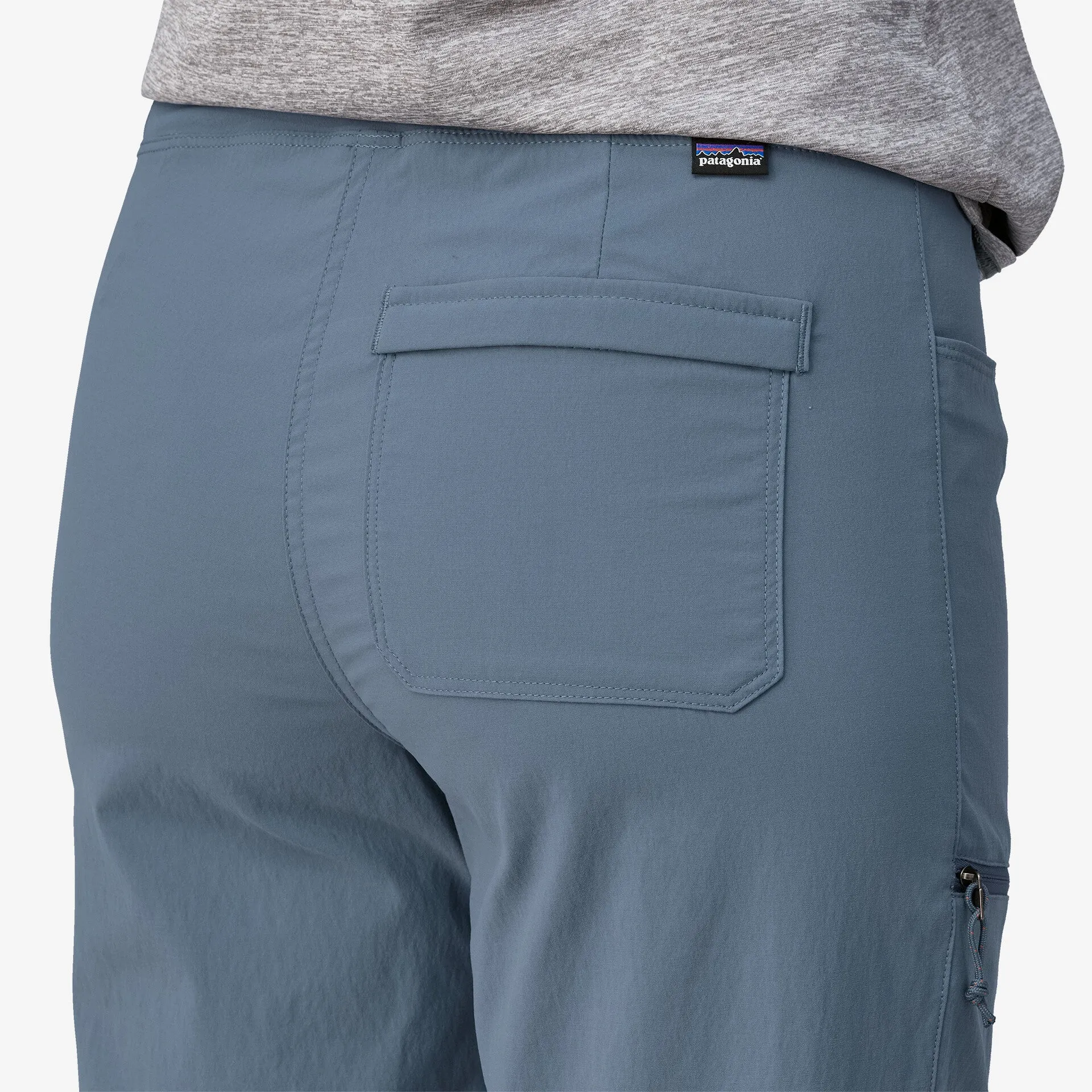 Women's Quandary Joggers (Past Season)